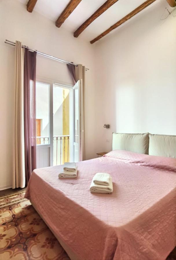 Sat Appartamenti Locazioni Turistiche Brevi-G&P Holiday Home Trapani Exteriör bild
