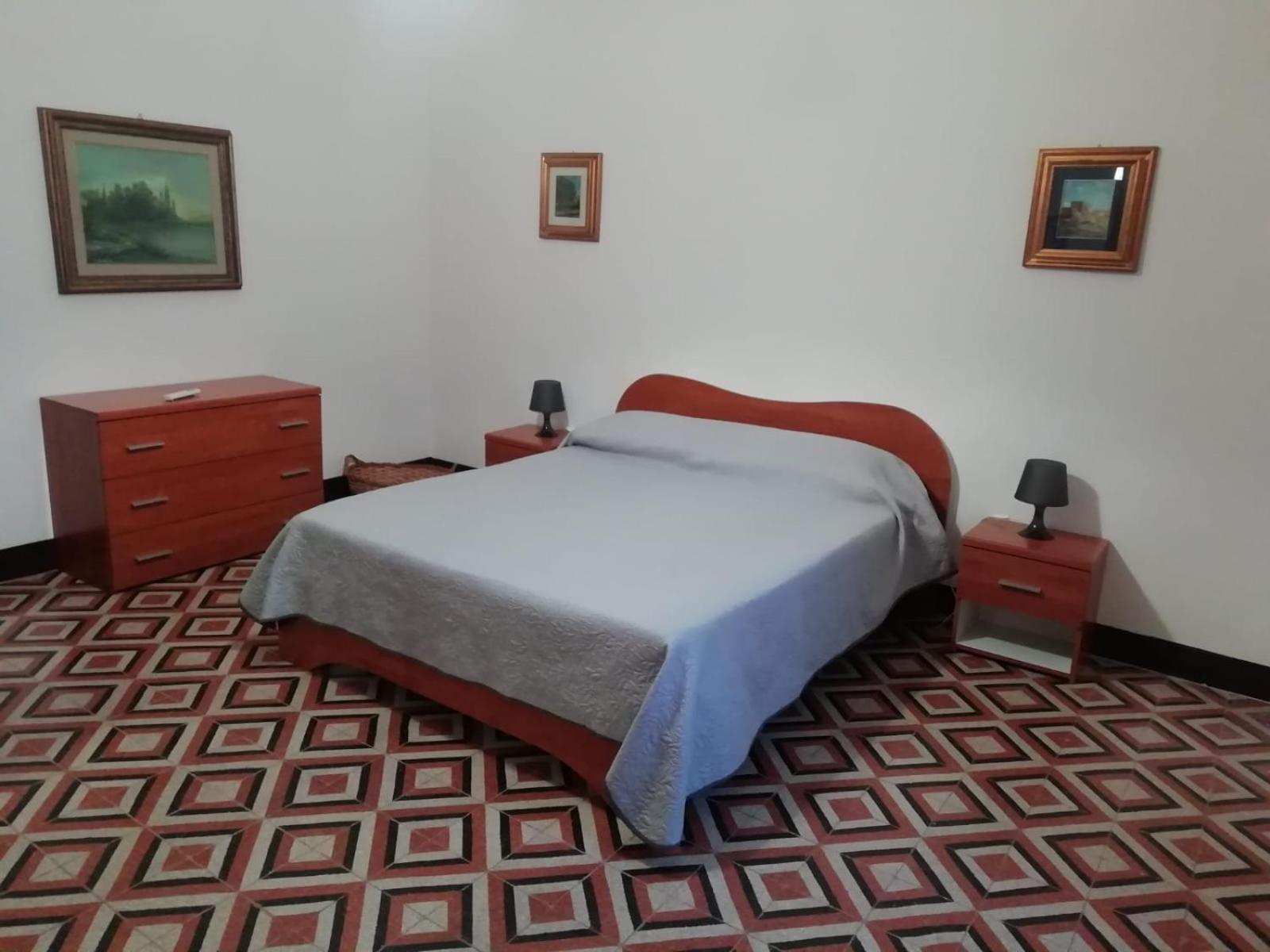 Sat Appartamenti Locazioni Turistiche Brevi-G&P Holiday Home Trapani Exteriör bild